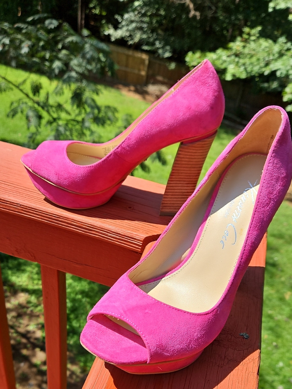 Kenneth Cole Hot Pink Suede Peep-Toe Block Heels Size 8.5